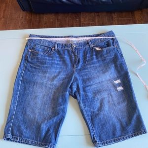 Plus size boyfriend shorts